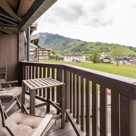 Clarezia Апартаменты Капрун